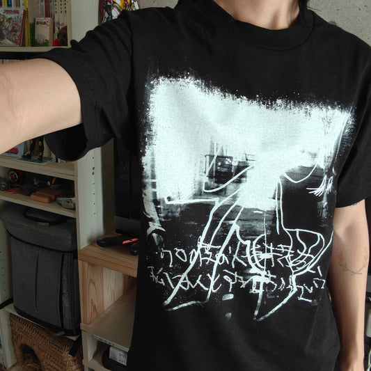 [PRE-ORDER]【T-SHIRT】７００度の火 リボン銃Tシャツ